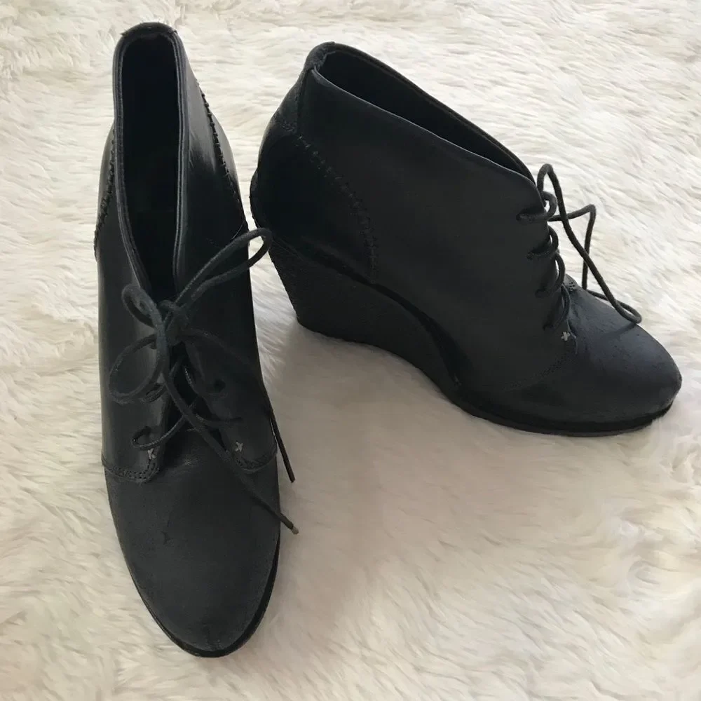 RAG & BONE Black Wedge Leather Bootie Ankle Boot Distressed Odval Desert‎ Size 7